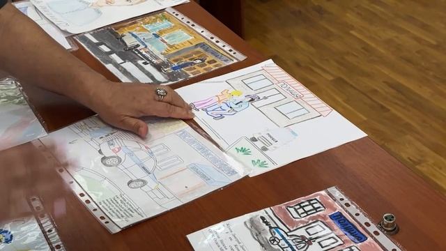 ТВ МВД. В Адыгее подвели итоги конкурса рисунков «Мои родители работают в полиции» смотреть онлайн