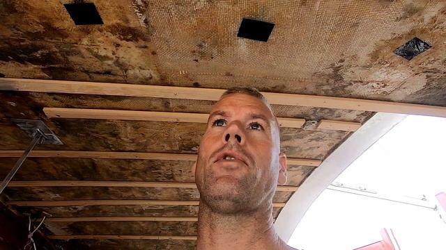 Fitting Acrylic Windows on Project Yacht, No fixings!! E74 смотреть онлайн
