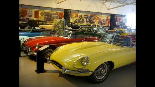 Jaguar E Type Series 1 1961 to 1968 - Classic Car смотреть онлайн