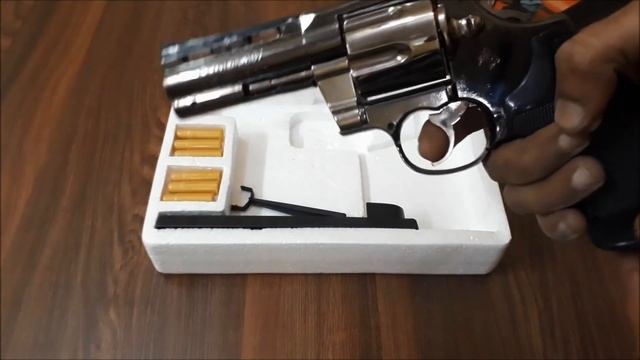 Gun Shaped Lighter in 600 Rupees ( Six Round ) 2017 смотреть онлайн