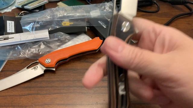 Quick Unboxing of the Bestech Platypus - The Last Ranger смотреть онлайн
