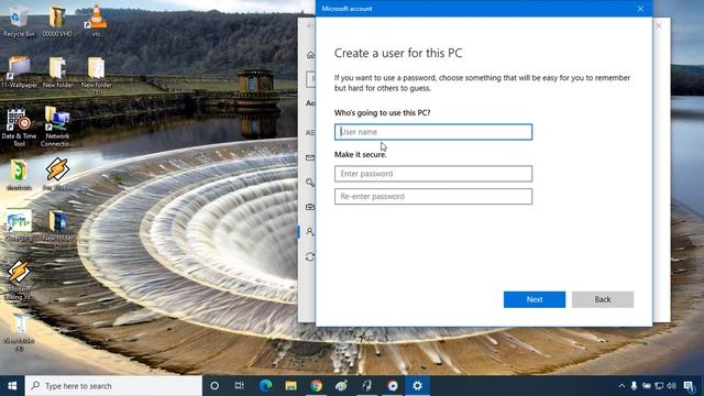 How to Create a Second User Account in Windows 10 смотреть онлайн