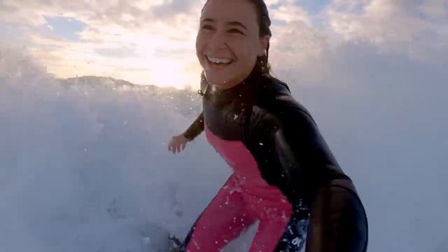 Top 10 Surf Moments смотреть онлайн