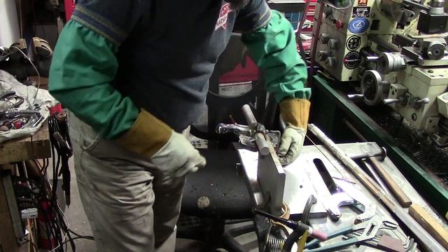 TIG welding with the Lincoln TIG200 Squarewave Sunday Shenanigans 81 смотреть онлайн