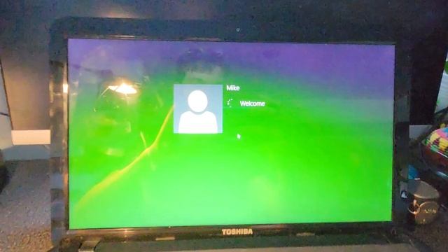 Windows 8.1 Toshiba Satellite S855D start up смотреть онлайн