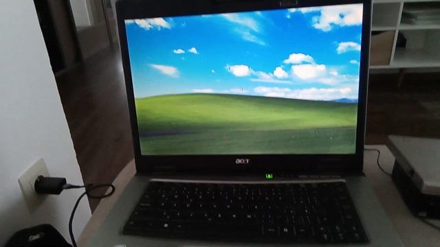 Acer Travel Mate 2490 Windows XP startup sound and shut down смотреть онлайн
