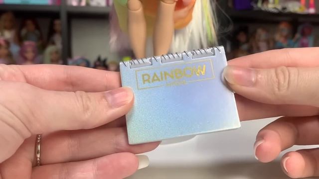 MASSIVELY underrated - AMAYA RAINE FANTASTIC FASHIONS RUNWAY RAINBOW HIGH DOLL REVIEW смотреть онлайн
