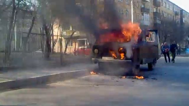 Горящая булка смотреть онлайн