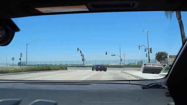 LAMBORGHINI HURACAN SPYDER VS AUDI R8 V10 PLUS | RACE CARS смотреть онлайн