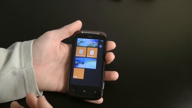HTC 7 Mozart Windows Phone 7 - Initial Turn On & Set-up смотреть онлайн