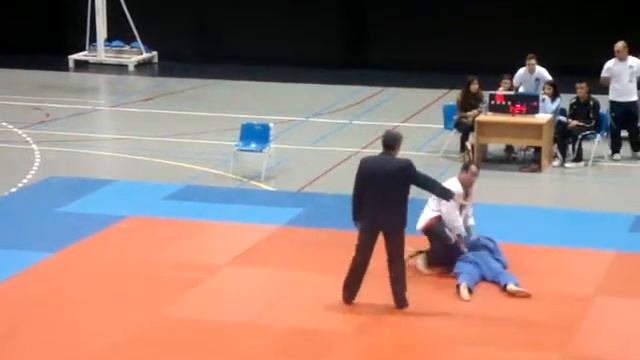 Rafa Otero -81kg смотреть онлайн