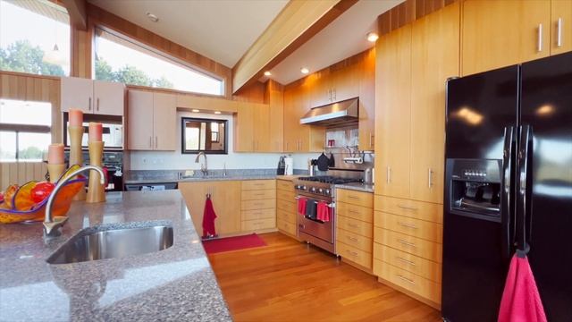 830 N Sixth Ave SW Tumwater, WA 98512 SOLD смотреть онлайн