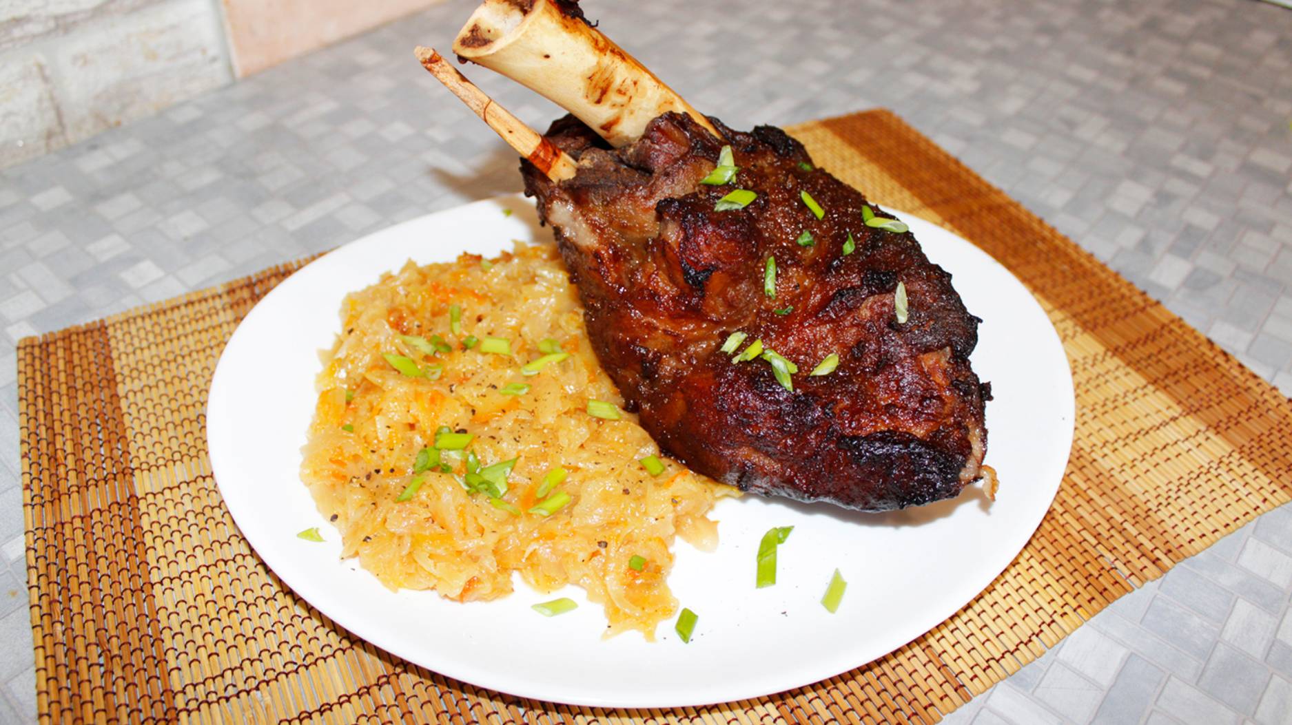 Рулька кабана запеченная в духовке (а-ля вепрево колено) смотреть онлайн