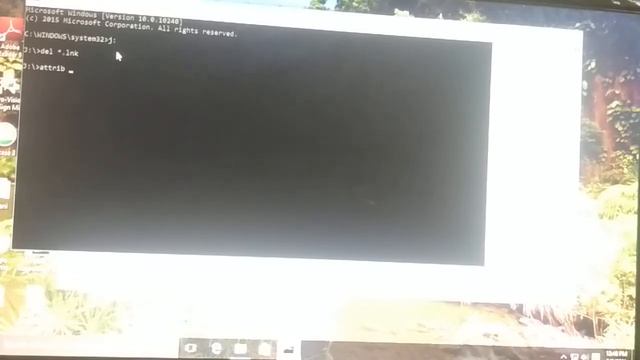 How to remove shortcut virus form pen drive/SD card using CMD смотреть онлайн