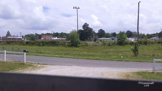 Silenly Stareing At People Outside My Window смотреть онлайн