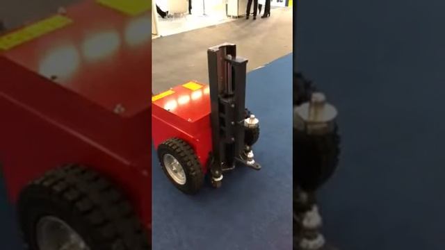 Tracteur pousseur électrique Multi-Mover XL50 Hydraulique B смотреть онлайн