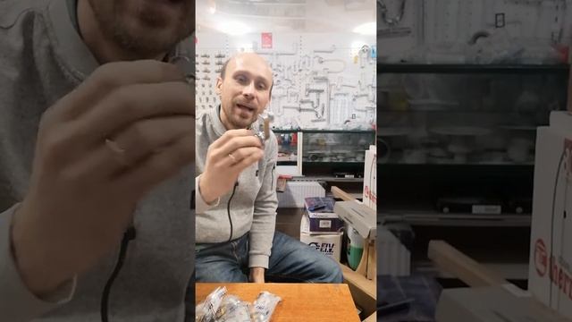эксцентрик со смещением...опять RemeR смотреть онлайн