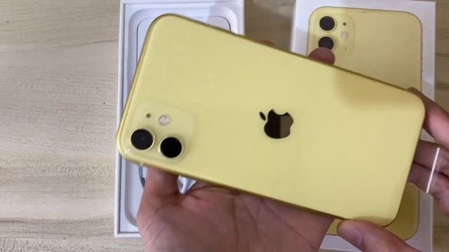 Unboxing iPhone 11 in 2022! Yellow! ⭐️💛🌻It’s so beautiful! ⭐️💛🌻 смотреть онлайн