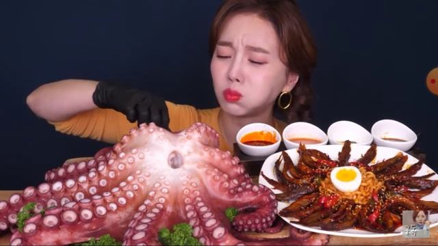 Octopus And Loach