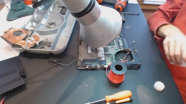 Lenovo W510 no power up issue repair fix broken laptop смотреть онлайн