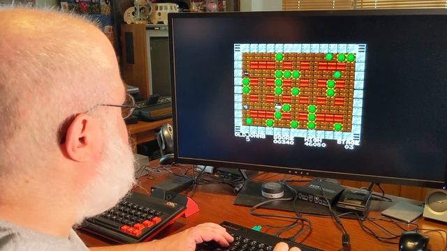 Spectrum Next Gaming - Angry Bloaters - Sinclair ZX Speccy Retro Gaming - Great Fun смотреть онлайн
