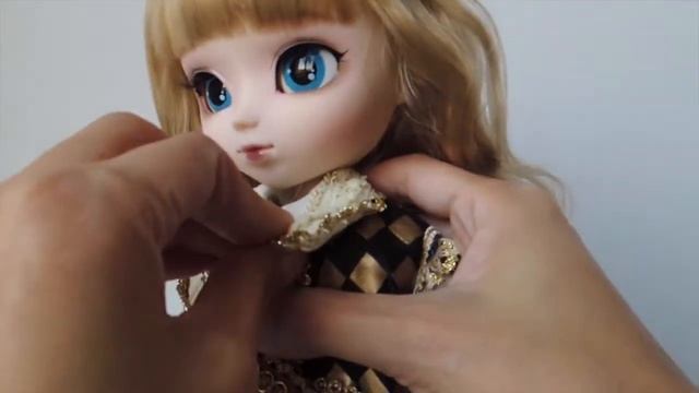 Pullip Classical White Rabbit Alice Series Doll Review