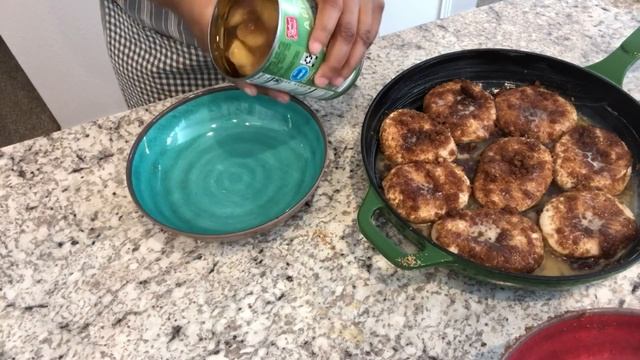 🍎🍏Apple Pie Biscuits | Simple and Delicious Recipe | Cozy Comfort Food! 🍎🍏 смотреть онлайн