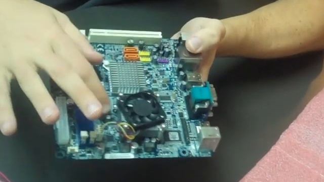 The New VIA VE-900 Mini-ITX Board смотреть онлайн