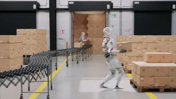 Человекоподобный робот Apollo A1