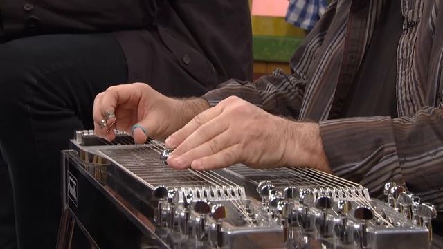 Vince Gill & Paul Franklin play this Merle Haggard classic with the Sheriff смотреть онлайн