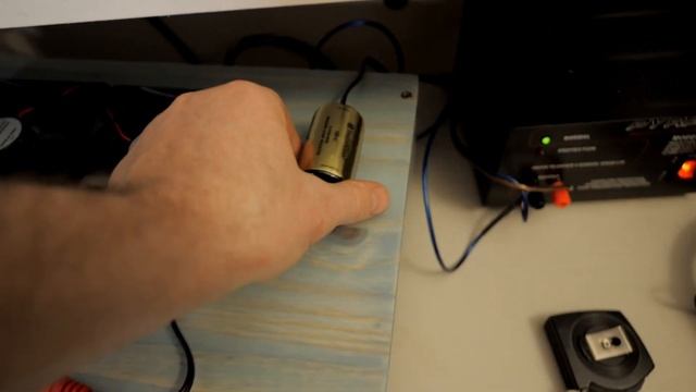 Amplifier Ground loop Hiss Buzz Hum or Studio Monitors! PC electrical noise in amplifier смотреть онлайн