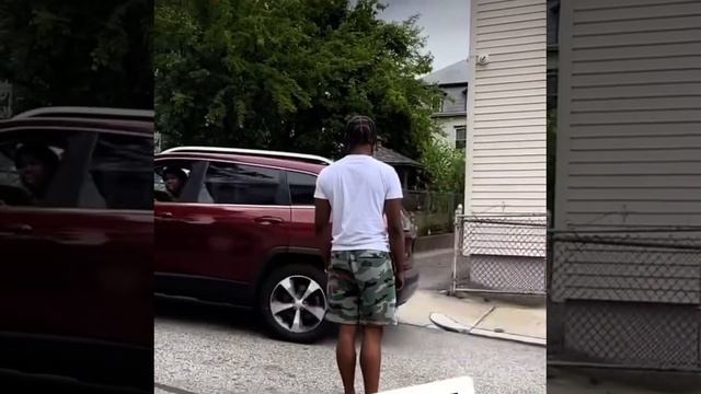 Biggie from Baddies West smashed her man’s window 😂 смотреть онлайн