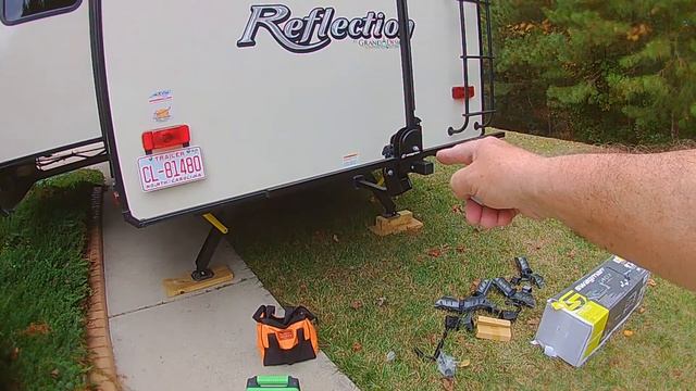 Potpourri: Bag Lifts to Drone Parking смотреть онлайн