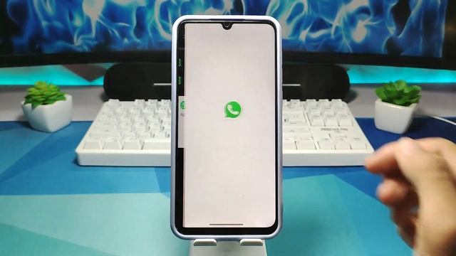 New Udpate MB WhatsApp v9.27.1 Final - Ubah WhatsApp Android jadi iPhone Full iOS Terbaru смотреть онлайн