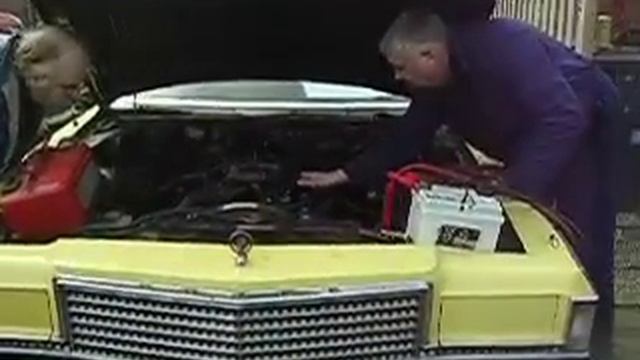 dodge royal monaco 360cid running idle смотреть онлайн
