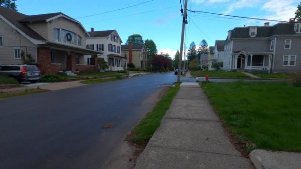 Norwich Connecticut narrated walking tour of Lincoln Avenue and Williams Street. May 5, 2023.