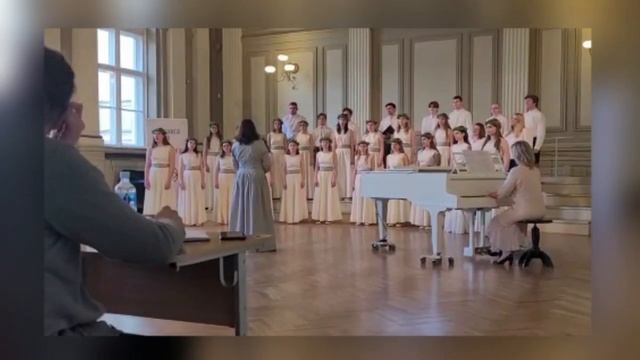 Svētī debesīs šo zemi, Zigmars Liepiņš, Kaspars Dimiters смотреть онлайн
