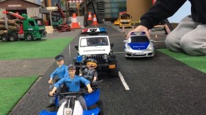 BRUDER Toys POLICE ♦ Polizei Porsche 911 + Bruder Police Quad für Kinder