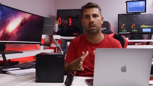 ASUSTOR Drivestor 4 ... A FULL Multimedia Center AS1104T