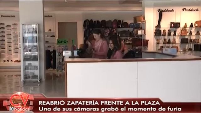 Zapatería reabrió sus puertas a un mes del tornado en Dolores смотреть онлайн