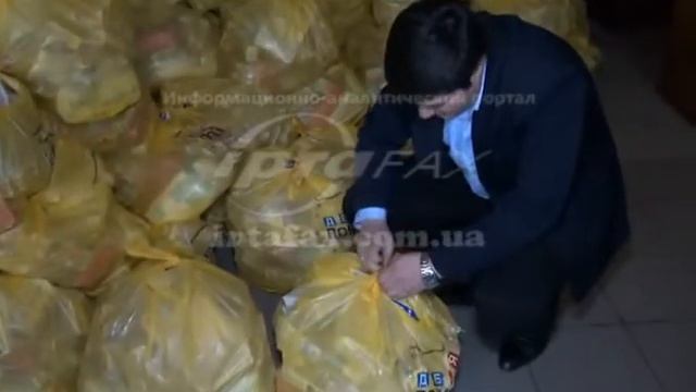 В Северодонецк привезли гуманитарную помощь для детей