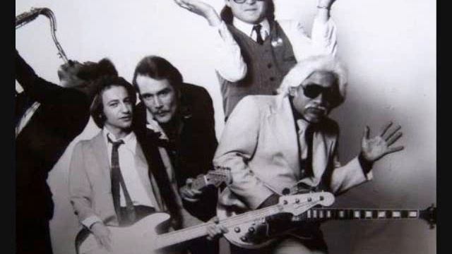 Jimmy Don Smith and the Cold Cuts- Looking Out the Window.wmv смотреть онлайн