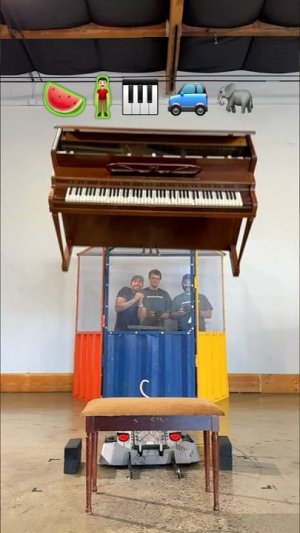 Подбрасывающий Робот Против Предметов