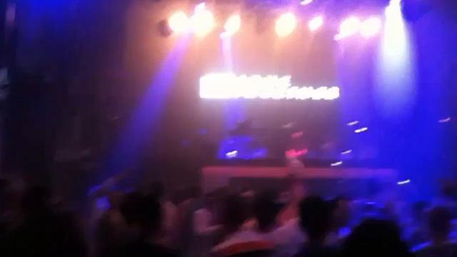 Jaguar Skills @ Space, Ibiza 15 07 2011 (4).MOV смотреть онлайн