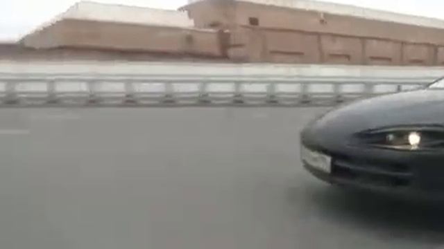 Sebring 2.7 vs intrepid 2.7 смотреть онлайн