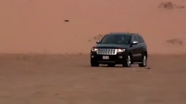 2011 Jeep Grand Cherokee OFF ROAD 2 смотреть онлайн