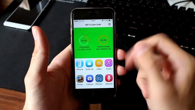 iFlashDrive Review | 64GB | Expand Storage iOS & Android смотреть онлайн