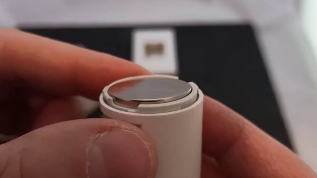 Mi motion sensor Battery change CR2450 replacement смотреть онлайн