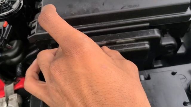 Jeep grand cherokee wk(05-10)stuck in gear (possible fix) DO This! before you drop tranny pan. 5.7 смотреть онлайн