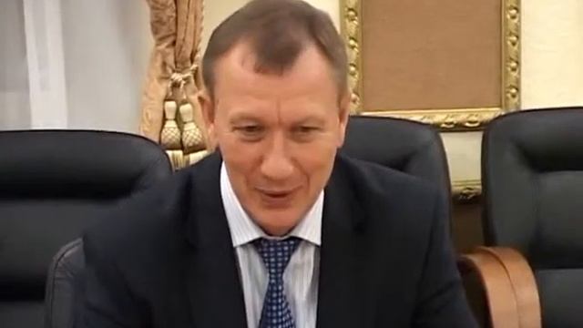 Н. Денин поздравил победителя смотреть онлайн